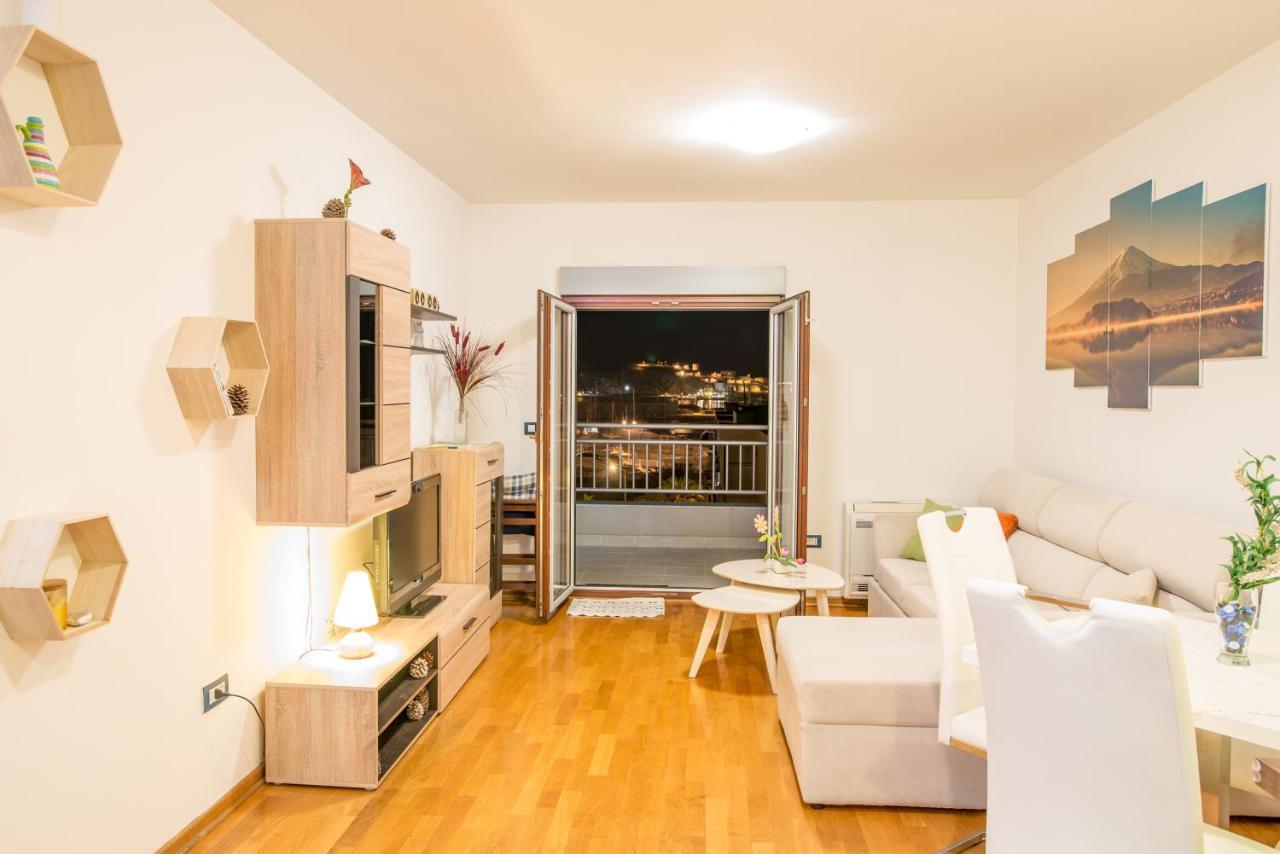 Apartment Stefano Bar Esterno foto